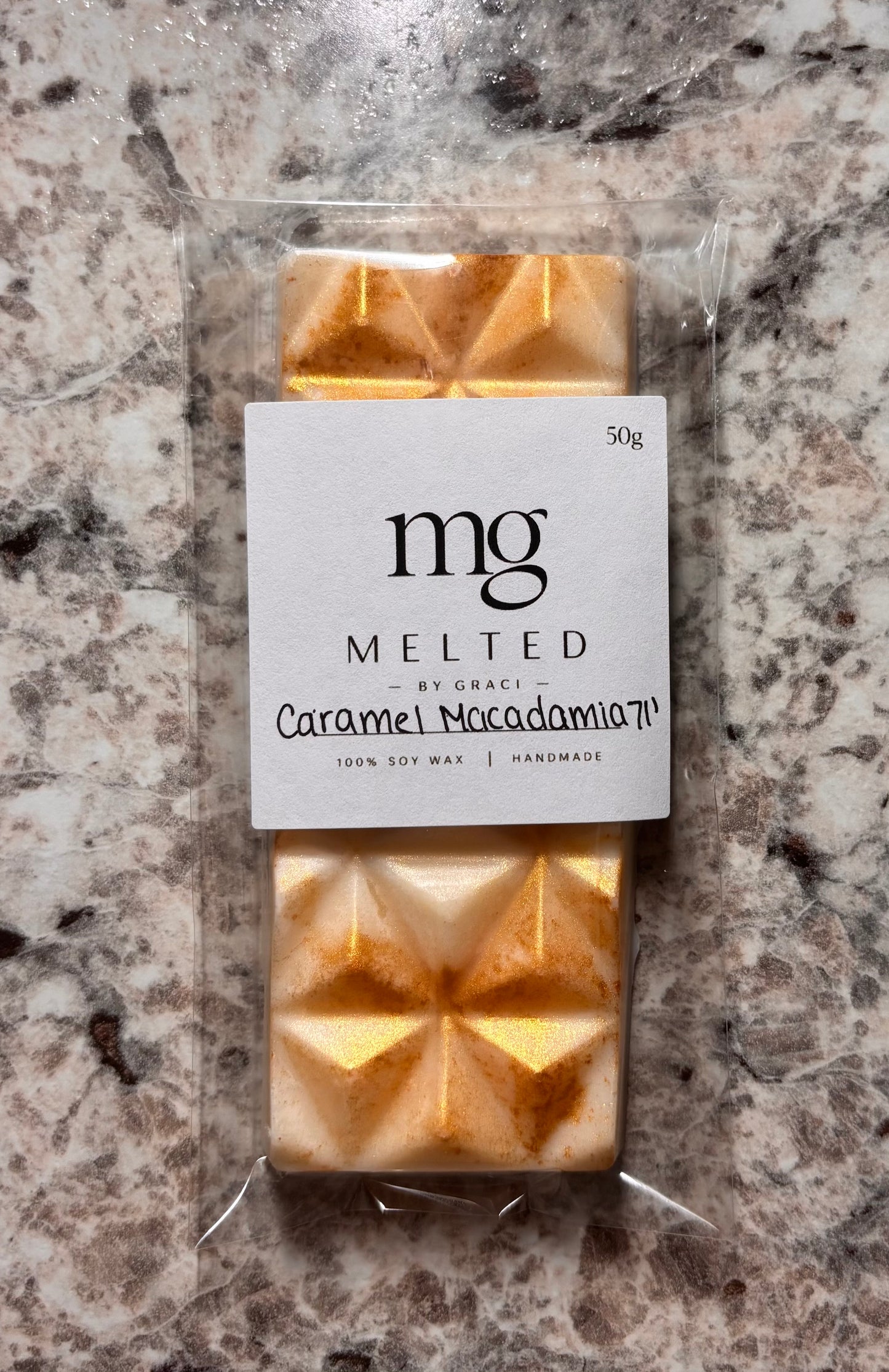 Caramel Macadamia 71’